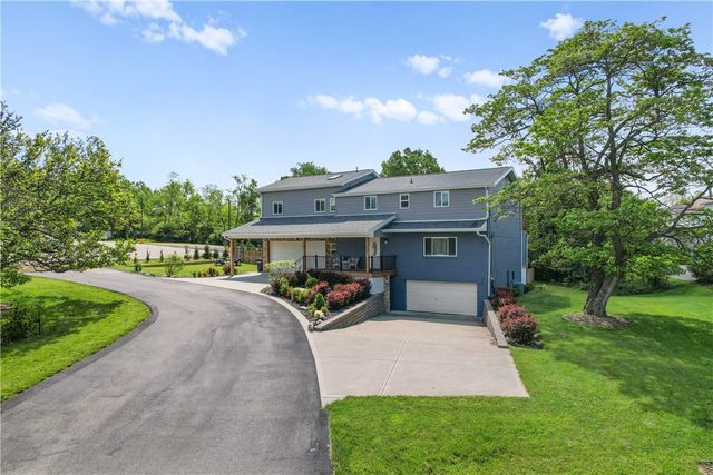 117 Gill Hall Rd, Jefferson Hills, PA 15025