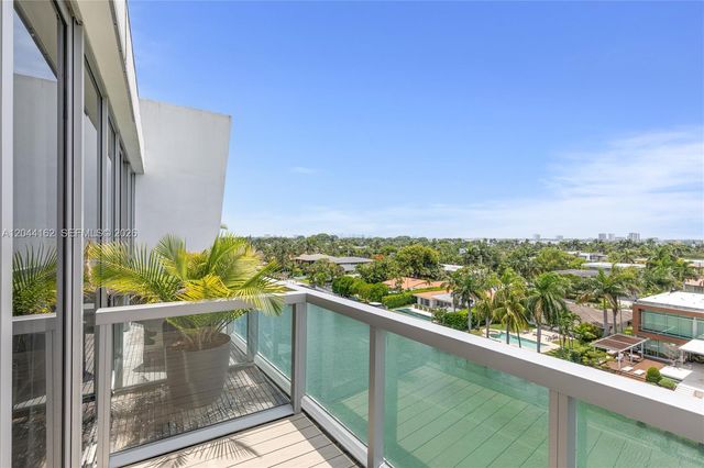 9940 W Bay Harbor Drive 7HS, Bay Harbor Islands, FL 33154