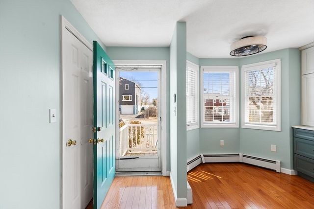 8-10 Menlo Terrace A, Lynn, MA 01905