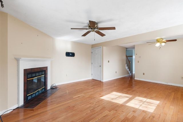 8-10 Menlo Terrace A, Lynn, MA 01905