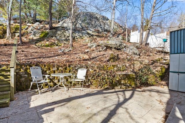 8-10 Menlo Terrace A, Lynn, MA 01905