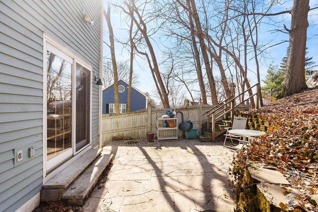 8-10 Menlo Terrace A, Lynn, MA 01905