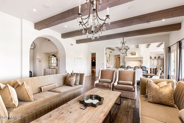8531 N 49TH Street, Paradise Valley, AZ 85253