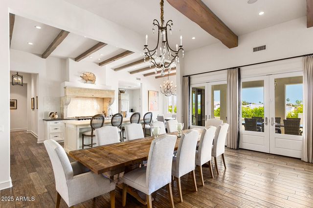 8531 N 49TH Street, Paradise Valley, AZ 85253