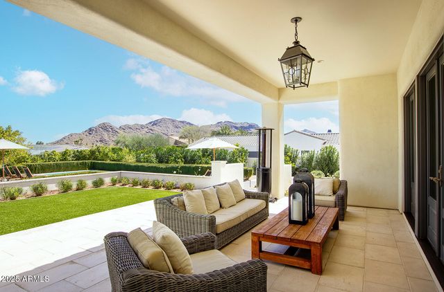 8531 N 49TH Street, Paradise Valley, AZ 85253