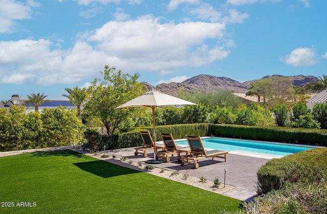 8531 N 49TH Street, Paradise Valley, AZ 85253