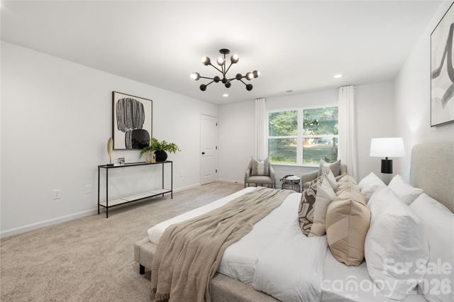 8425 Old Plank Road, Charlotte, NC 28216