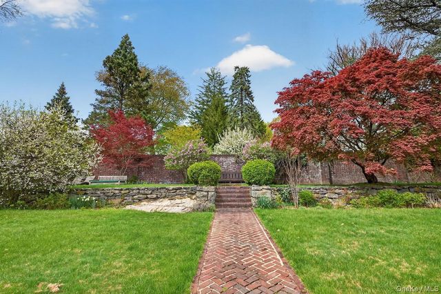 1 Belmont Drive, Irvington, NY 10533