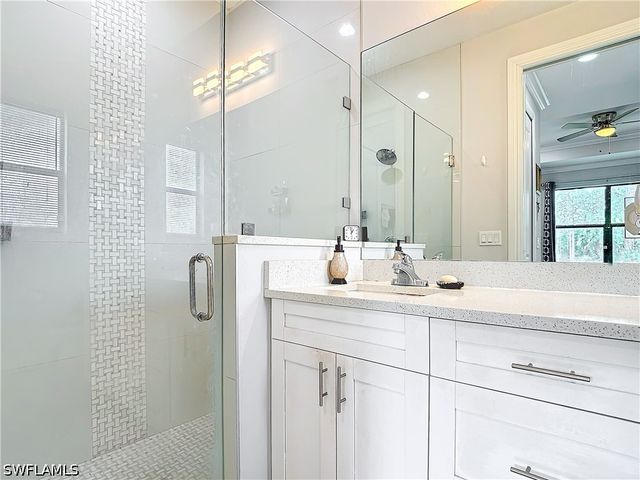 4160 10th AVE NE, Naples, FL 34120