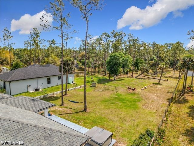 4160 10th AVE NE, Naples, FL 34120