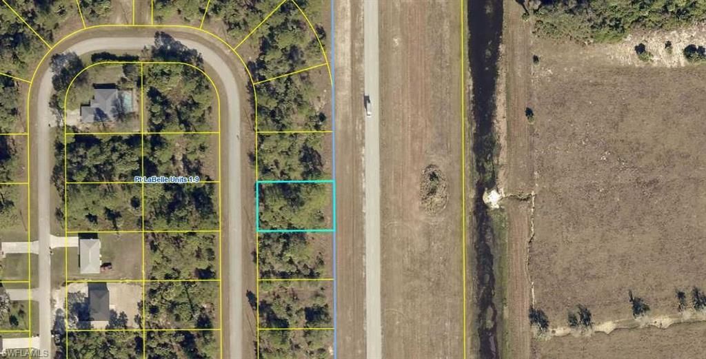 8023, 8025 Rolling CIR, CLEWISTON, FL 33440 — exterior
