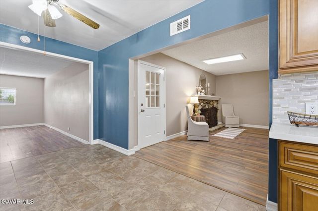 15944 Gledhill Street, North Hills, CA 91343