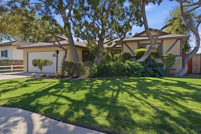 15944 Gledhill Street, North Hills, CA 91343