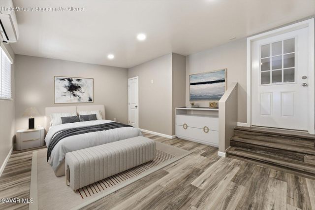 15944 Gledhill Street, North Hills, CA 91343