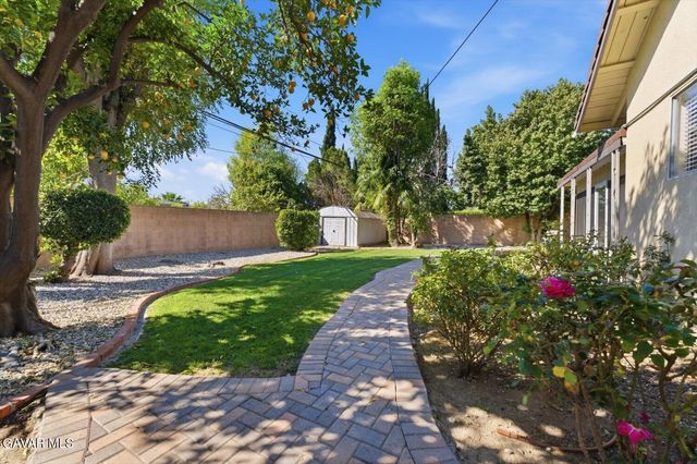 15944 Gledhill Street, North Hills, CA 91343