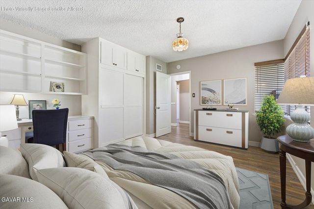 15944 Gledhill Street, North Hills, CA 91343