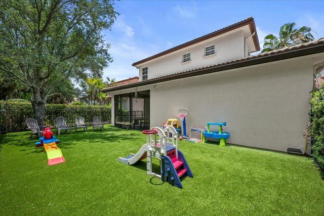 603 Castle Drive, Palm Beach Gardens, FL 33410