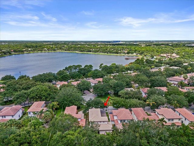 603 Castle Drive, Palm Beach Gardens, FL 33410