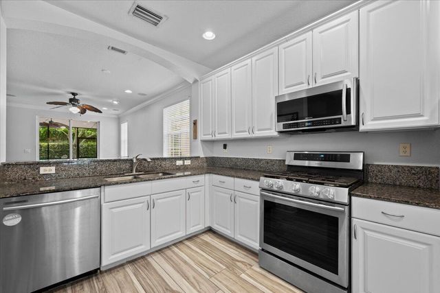 603 Castle Drive, Palm Beach Gardens, FL 33410