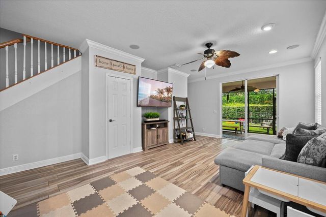 603 Castle Drive, Palm Beach Gardens, FL 33410