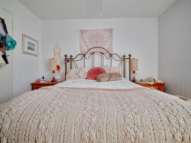 5038 Autumn Forest Drive, Houston, TX 77091