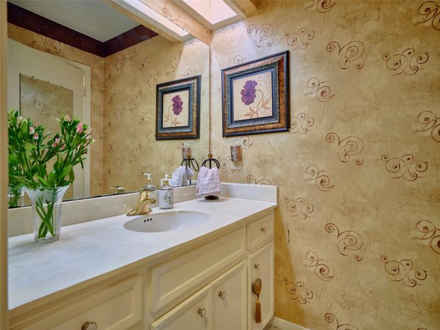 5038 Autumn Forest Drive, Houston, TX 77091