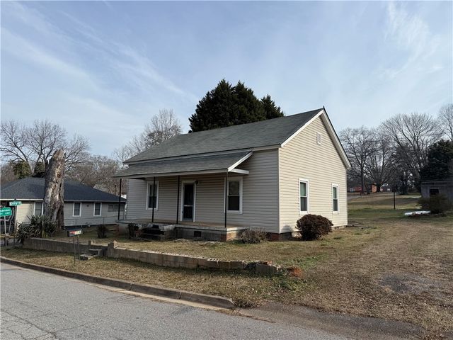 316 J Street, Anderson, SC 29625