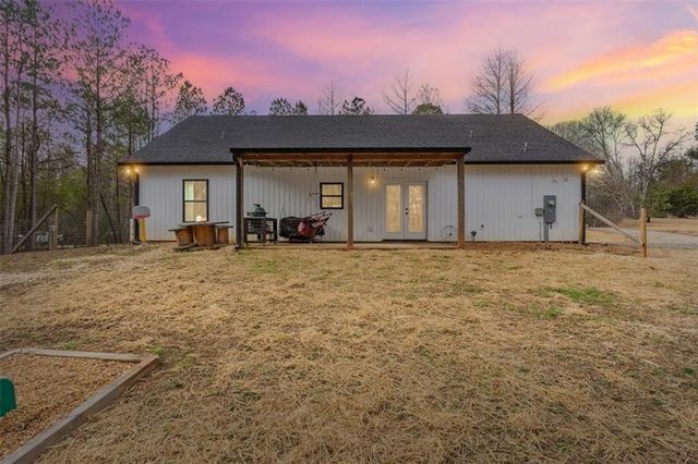 1475 Ben Davis Road, Buchanan, GA 30113