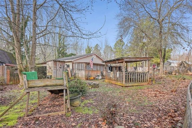 1475 Ben Davis Road, Buchanan, GA 30113