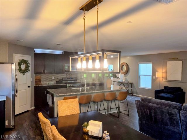 3025 Taranto Heights Avenue, Henderson, NV 89044