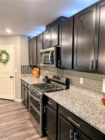 3025 Taranto Heights Avenue, Henderson, NV 89044