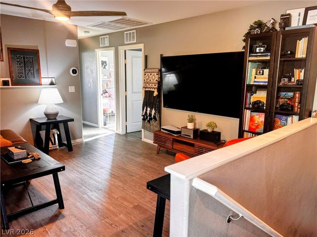 3025 Taranto Heights Avenue, Henderson, NV 89044