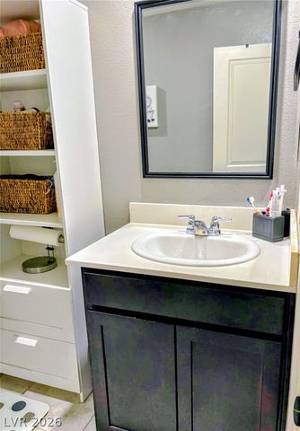 3025 Taranto Heights Avenue, Henderson, NV 89044