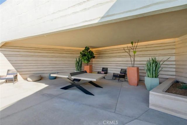 1077 Cadence, Irvine, CA 92618