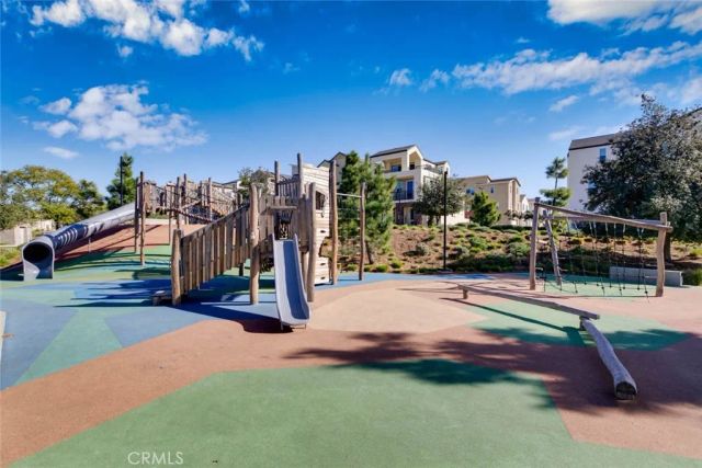 1077 Cadence, Irvine, CA 92618