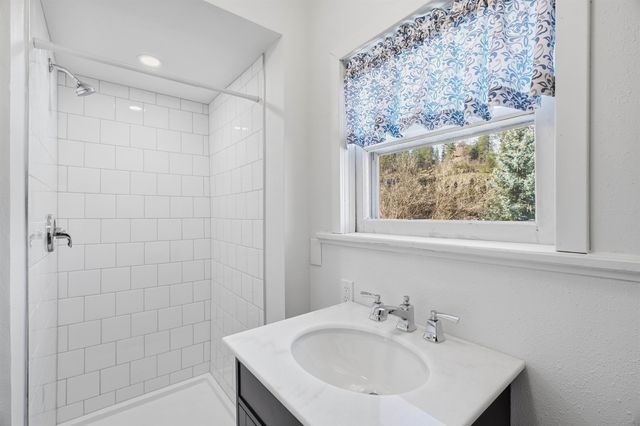 1230 S Coeur d'Alene St. St, Spokane, WA 99224