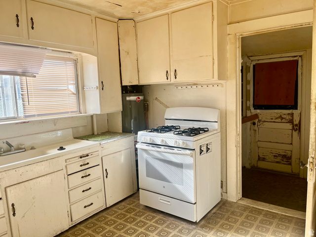 94 E 100 N, Moab, UT 84532