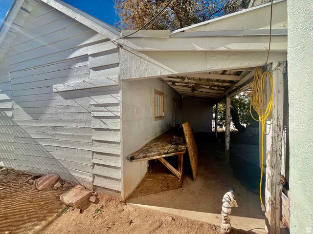 94 E 100 N, Moab, UT 84532