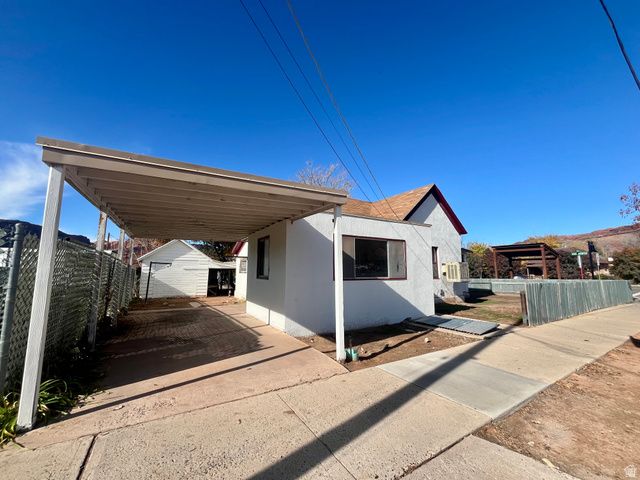 94 E 100 N, Moab, UT 84532