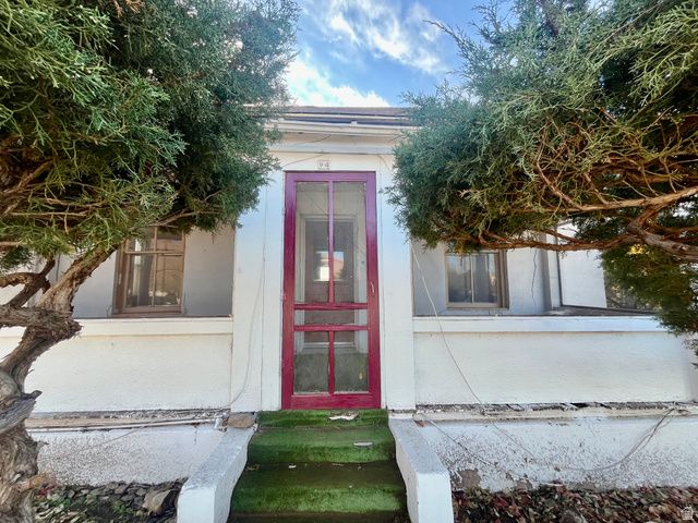 94 E 100 N, Moab, UT 84532