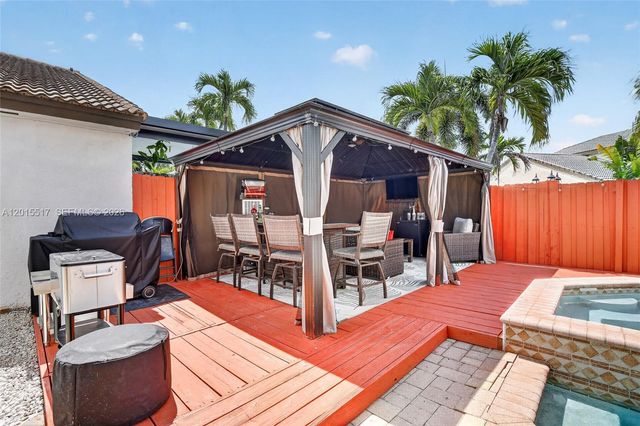 14630 Cedar Creek Pl, Davie, FL 33325