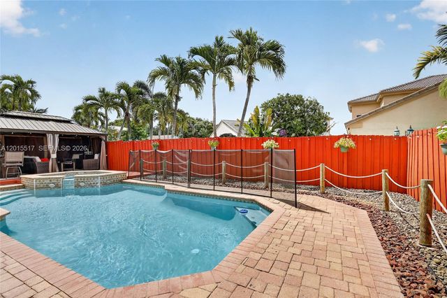 14630 Cedar Creek Pl, Davie, FL 33325