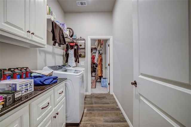 3000 Grapevine Street, Edmond, OK 73034