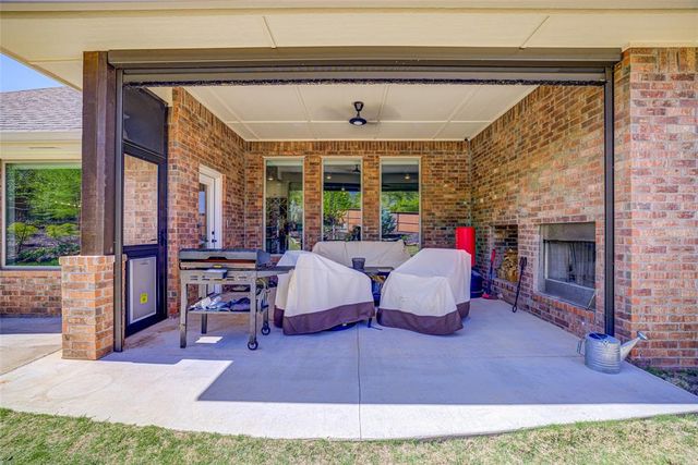 3000 Grapevine Street, Edmond, OK 73034