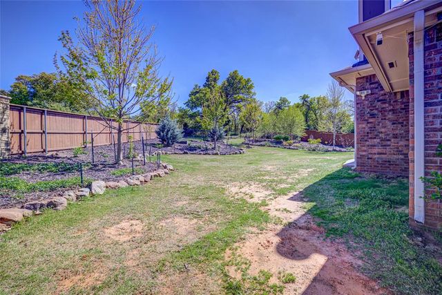 3000 Grapevine Street, Edmond, OK 73034