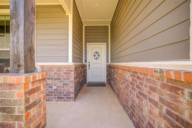 3000 Grapevine Street, Edmond, OK 73034
