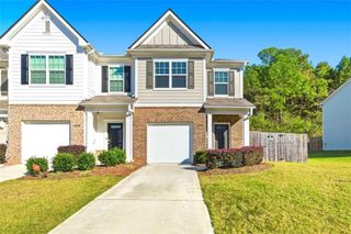5848 Union Walk Drive, Union City, GA 30291