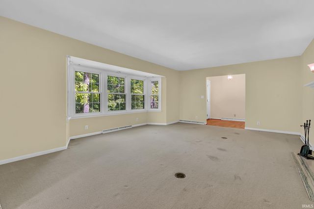 9 Elvernan Drive, West Lafayette, IN 47906