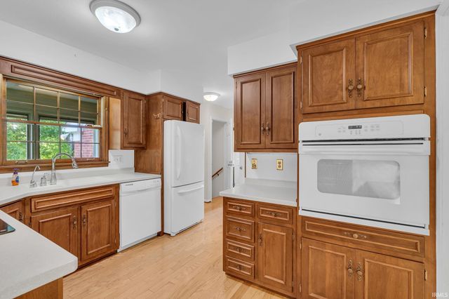 9 Elvernan Drive, West Lafayette, IN 47906