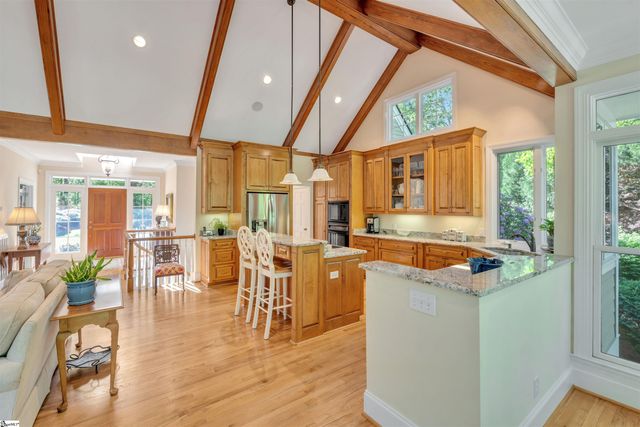 124 Kingshead Road, Travelers Rest, SC 29690